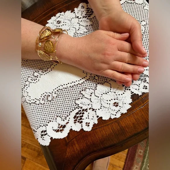 Bracelet Cuff Golden with Rhinestones One Size - Picture 4 of 12